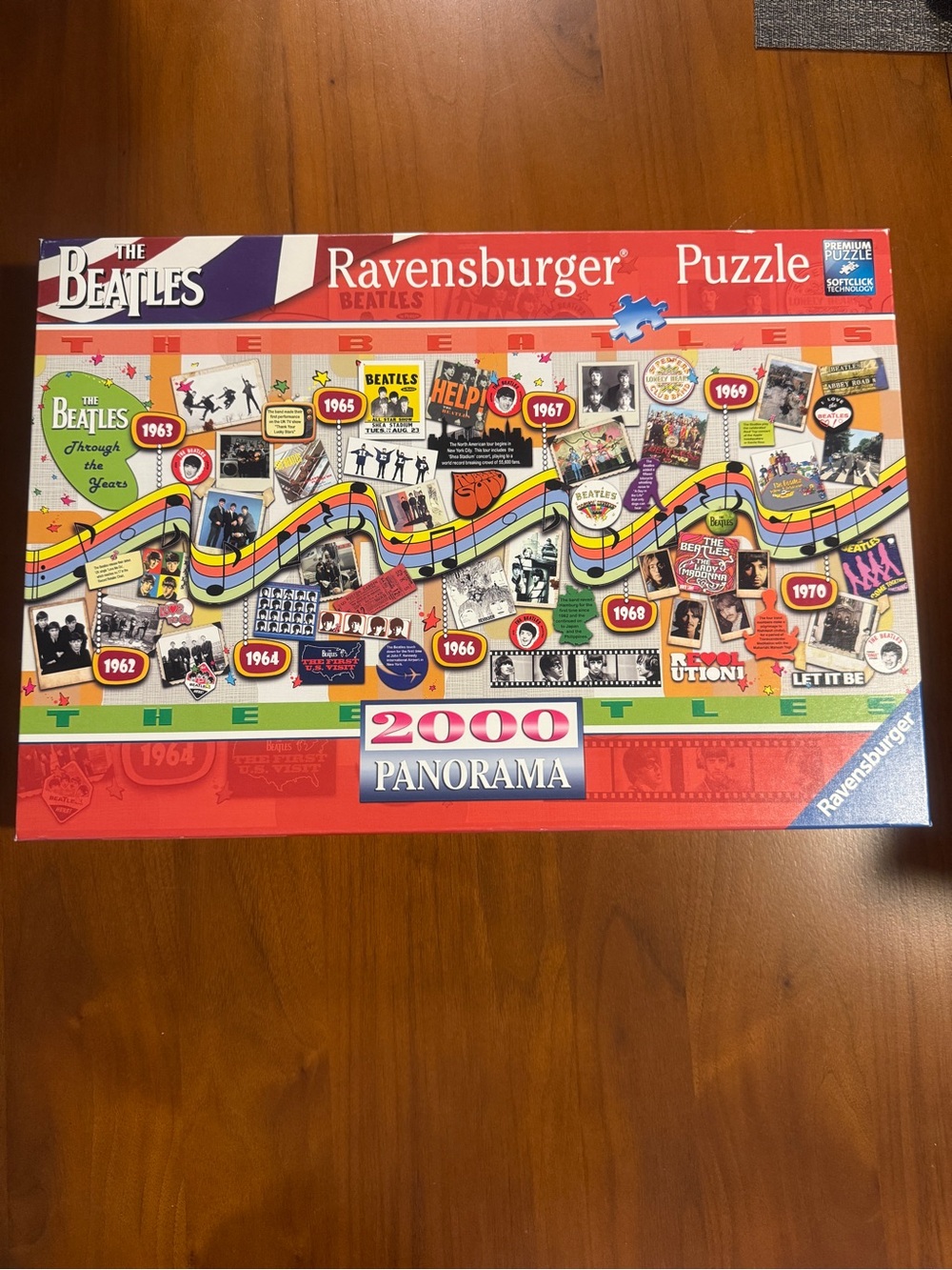 Ravensburger Beatles 2000-Piece Panorama Puzzle